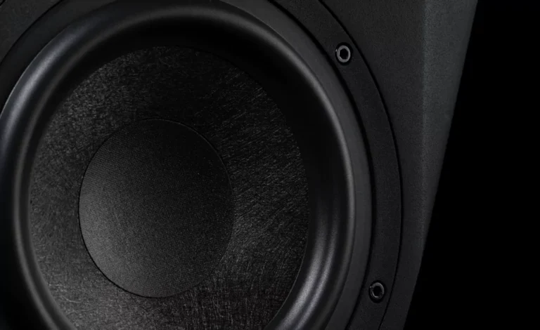 ADAM Audio A77H：非凡音質(zhì)的強大后盾：功放、揚聲單元和箱體設(shè)計