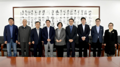 山東廣電網(wǎng)絡(luò)召開山東省醫(yī)養(yǎng)健康產(chǎn)業(yè)智庫創(chuàng)新、創(chuàng)意高峰論壇